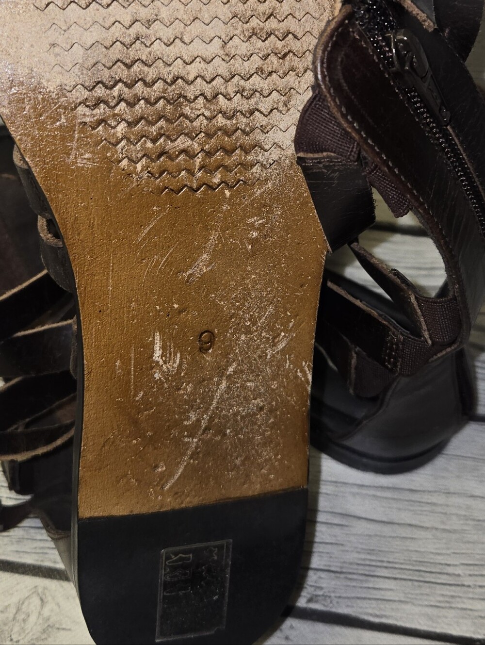 Free People Vanadia Gladiator Sandals Distressed Brown Leather Size 9 - Picture 9 of 11